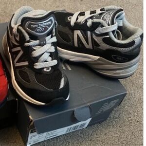 Toddler New balance sneakers